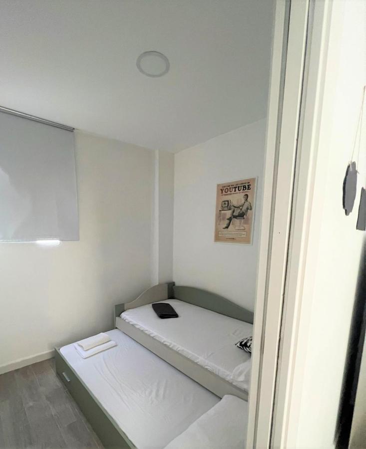 Atico Suite En El Centro De Algeciras Algesires