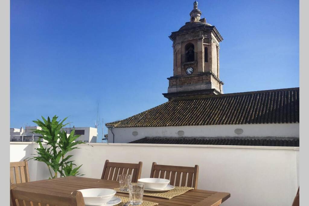 Atico Suite En El Centro De Algeciras Appartement *